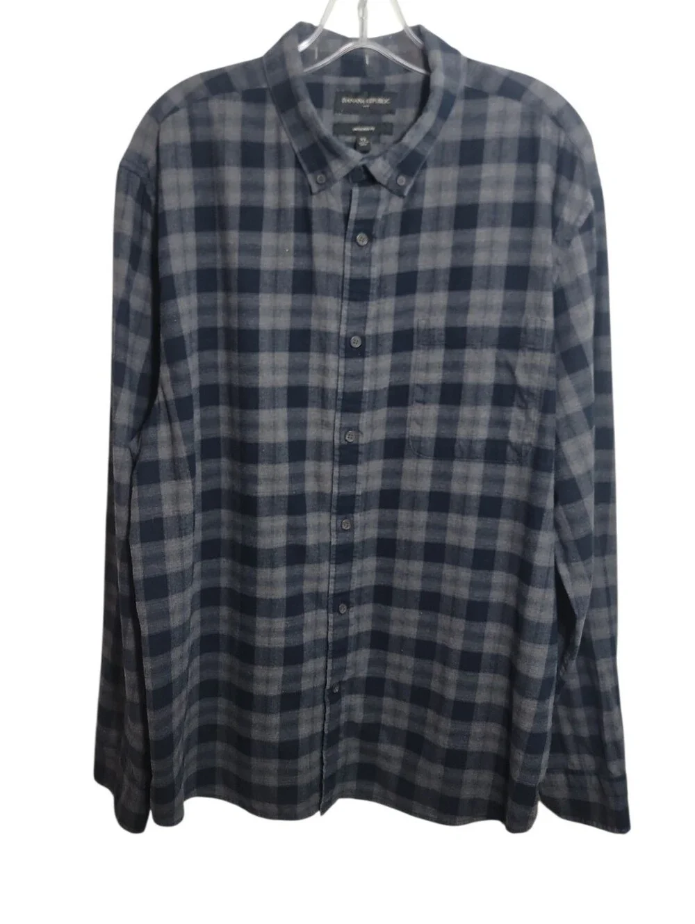 Banana Republic blue gray plaid flannel button down shirt men's size XL untucked